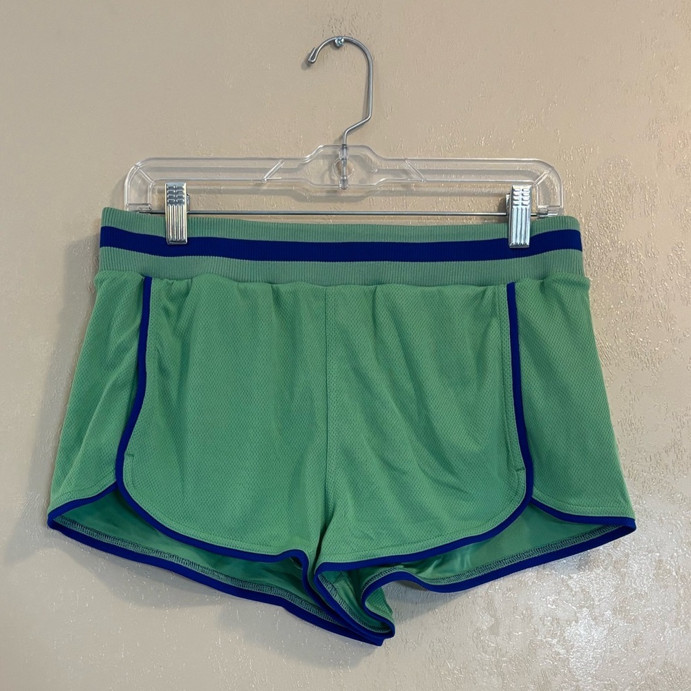 NWOT Free People Movement Prep In Your Step Shorts sz M